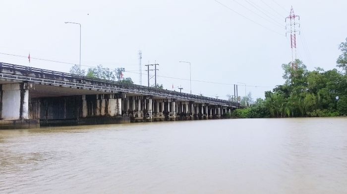 สะพานข้ามแม่น้ำตราด